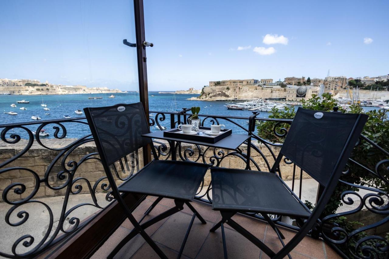 Blue Eye - Waterfront Home In A Scenic Location Birgu Exterior photo